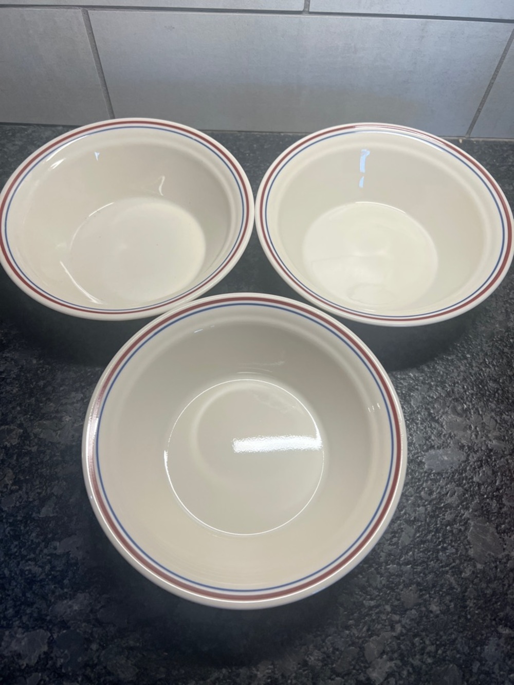 ABUNDANCE set of 3 soup/cereal bowls by Corelle. Like new condition 6-3/4”